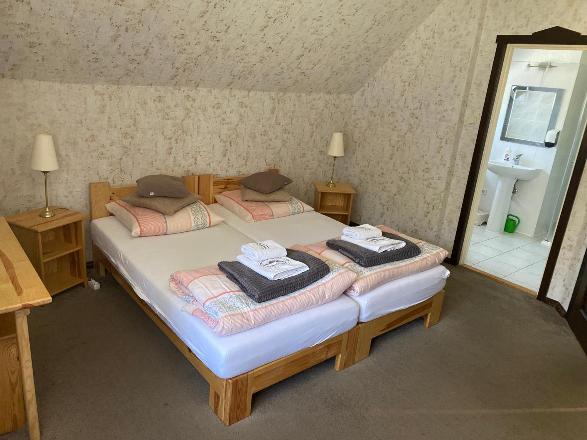 Lomniczanka Hotel Карпач Екстериор снимка